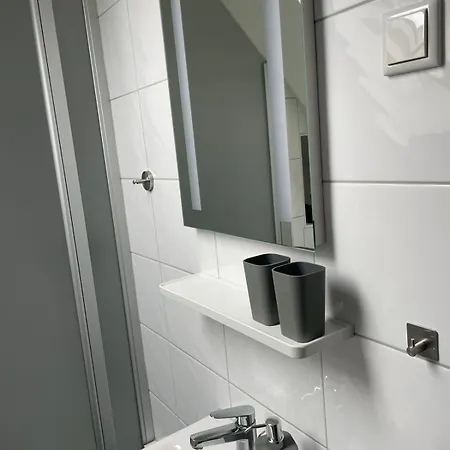 1 - Einzimmerwohnung Mit Kueche Und Bad Apartament
